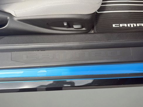 Used 2023 Chevrolet Camaro LT w/ Technology Package RWD image 24