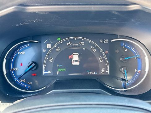 Used 2025 Toyota RAV4 LE AWD/4WD image 13