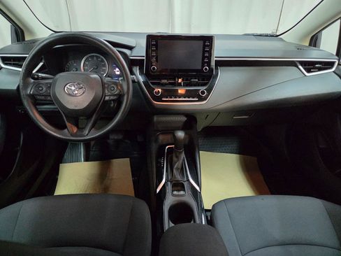 Used 2020 Toyota Corolla LE FWD image 20