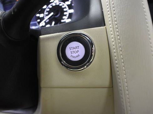 Used 2021 INFINITI QX80 Sensory w/ All-Season Package image 30