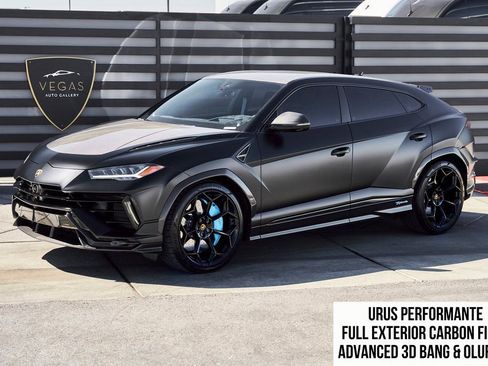 Used 2024 Lamborghini Urus Performante AWD/4WD image 1
