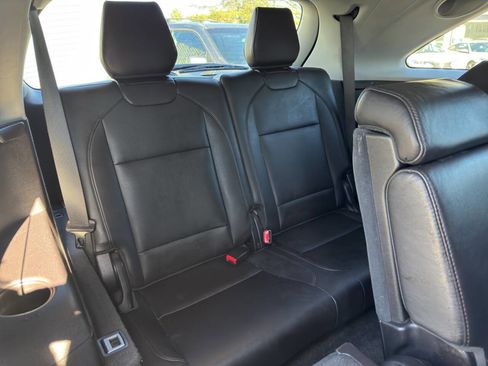 Used 2016 Acura MDX SH-AWD image 13