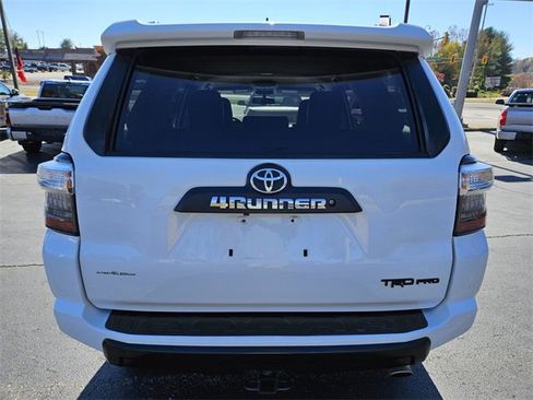 Used 2018 Toyota 4Runner TRD Pro image 6