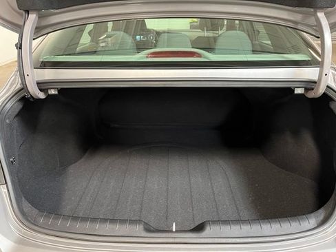 Used 2024 Hyundai Elantra SEL FWD image 14