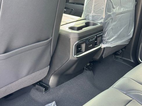 New 2026 GMC Sierra 1500 SLT w/ SLT Premium Plus Package image 24