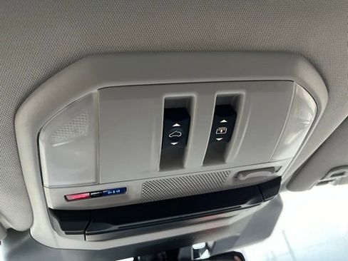 Used 2024 Subaru Ascent Limited w/ Technology Package image 10