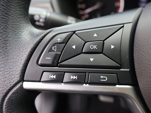 Used 2023 Nissan Altima 2.5 SV image 44