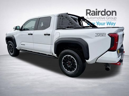 Used 2024 Toyota Tacoma TRD Off-Road w/ TRD Off Road Upgrade Package image 6