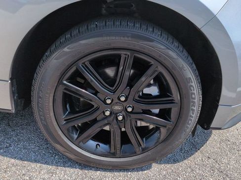 Used 2021 Ford Edge SEL FWD image 11