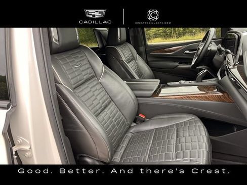 Used 2023 Cadillac Escalade ESV Sport Platinum w/ LPO, ONYX Package AWD/4WD image 23