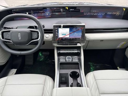New 2026 Lincoln Nautilus Premier w/ Equipment Group 102A AWD/4WD image 16