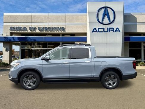 Used 2023 Honda Ridgeline RTL-E image 4
