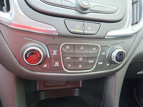 Used 2024 Chevrolet Equinox LT w/ LPO, Floor Liner Package image 23