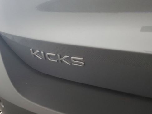 New 2026 Nissan Kicks SV w/ Cold Weather Package FWD image 10