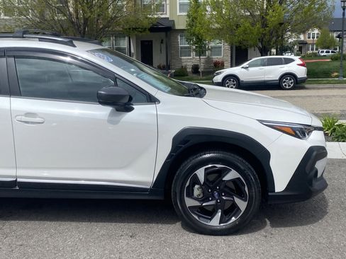 Certified 2025 Subaru Crosstrek 2.5i Limited w/ Crosstrek Mirror Package image 8