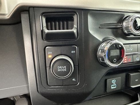 Used 2021 Ford F150 XLT w/ Equipment Group 302A High image 17