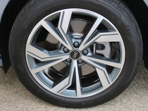 Used 2023 Audi Q4 e-tron Premium Plus w/ Premium Plus AWD/4WD image 12