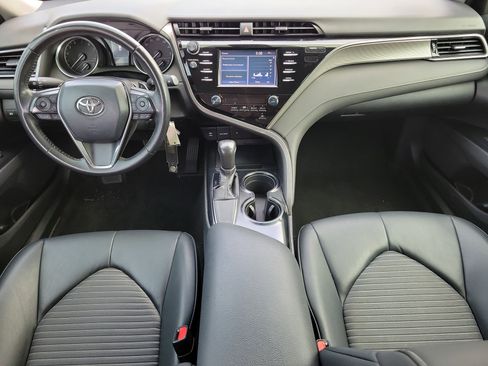 Used 2019 Toyota Camry SE image 20