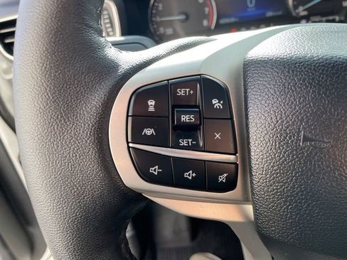 Used 2023 Ford Explorer Limited w/ Class IV Trailer Tow Package image 33