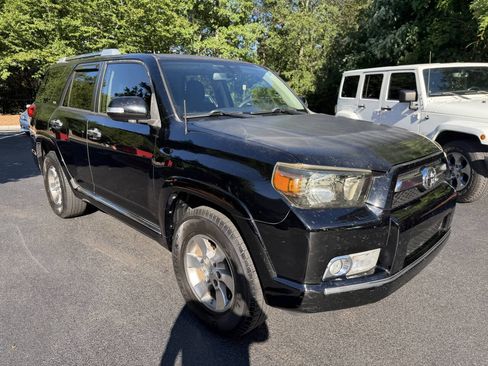 Used 2013 Toyota 4Runner SR5 w/ Convenience Pkg RWD image 6