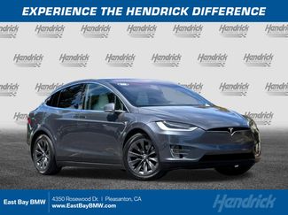 Used 2018 Tesla Model X 75D AWD/4WD video 1