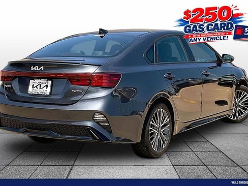Used 2024 Kia Forte GT-Line w/ GT-Line Premium Package FWD image 13