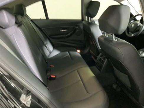 Used 2018 BMW 320i xDrive Sedan image 36