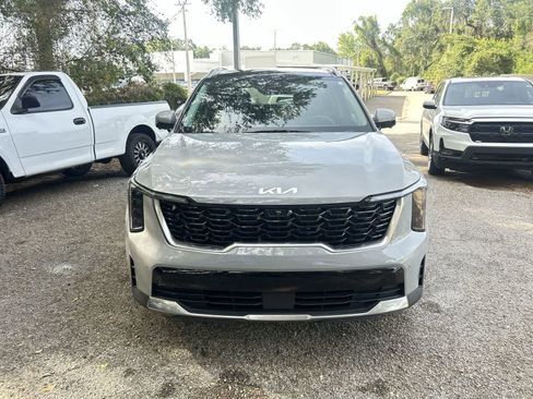 Used 2025 Kia Sorento SX FWD image 3