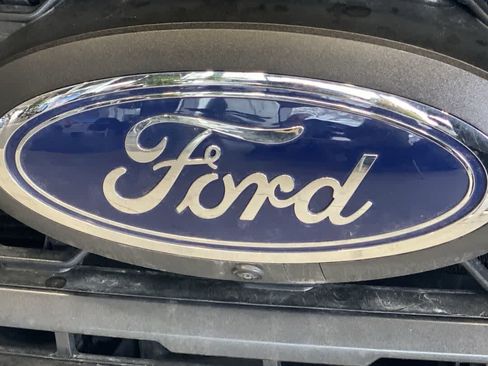 Used 2024 Ford F250 XL w/ STX Appearance Package image 10