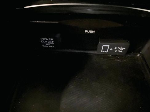 Used 2020 Acura TLX image 31