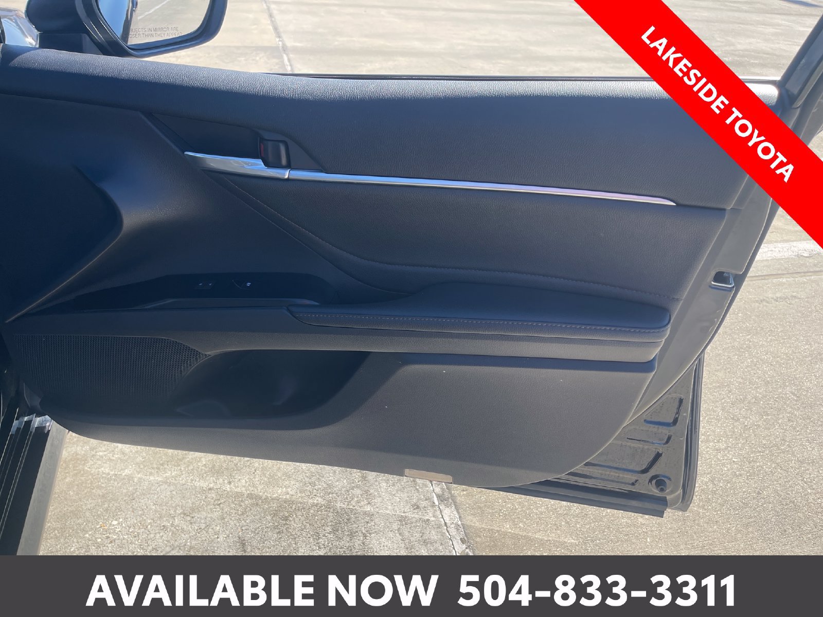 Certified 2018 Toyota Camry XLE FWD image 19
