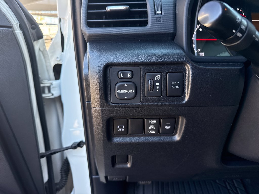 Used 2023 Toyota 4Runner SR5 Premium w/ Moonroof Package AWD/4WD image 12