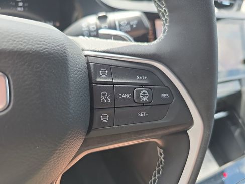 New 2026 Jeep Grand Cherokee L 4WD image 21