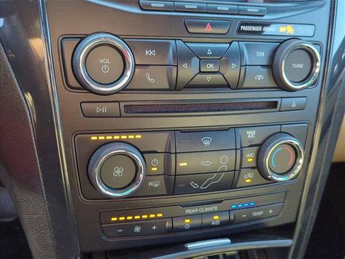 Used 2017 Ford Explorer 4WD image 19