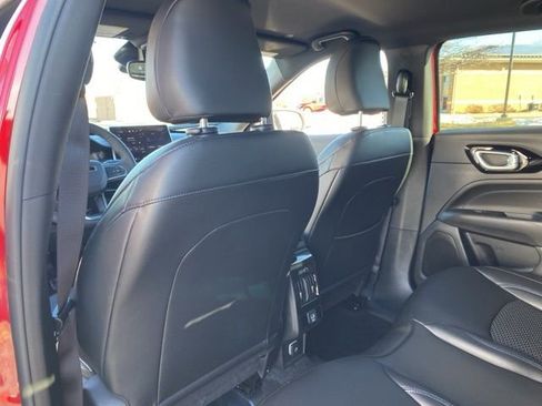 New 2026 Jeep Compass Latitude image 20