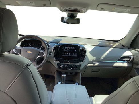 Used 2018 Chevrolet Traverse LT w/ LPO, Floor Liner Package AWD/4WD image 12