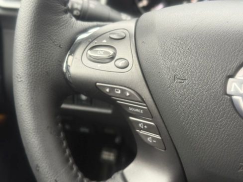 Used 2024 Nissan Murano SL image 22