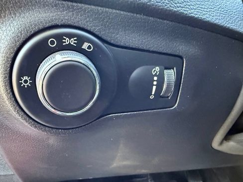 Used 2018 Jeep Compass Sport AWD/4WD image 64
