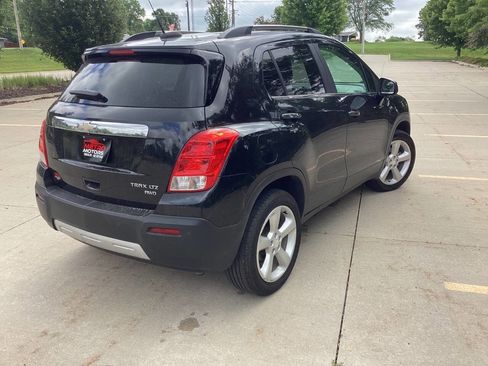 Used 2015 Chevrolet Trax LTZ AWD/4WD image 4