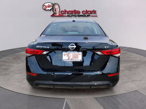 Used 2024 Nissan Sentra SV FWD image 4