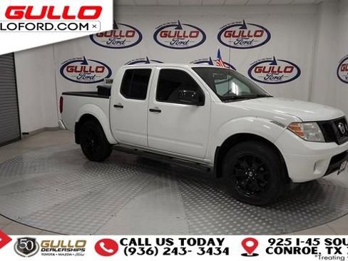 Used 2018 Nissan Frontier SV w/ Value Truck Package image 2