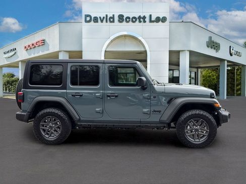 New 2026 Jeep Wrangler Sport S w/ Dual Top Group image 5