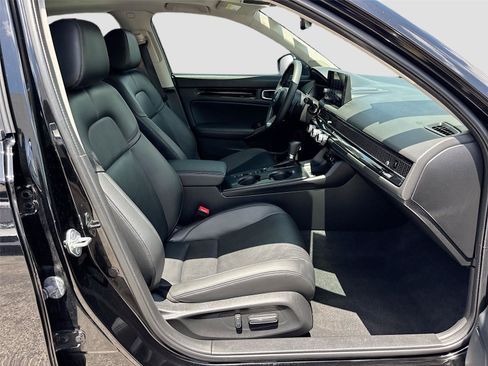Used 2024 Honda Civic Touring image 33