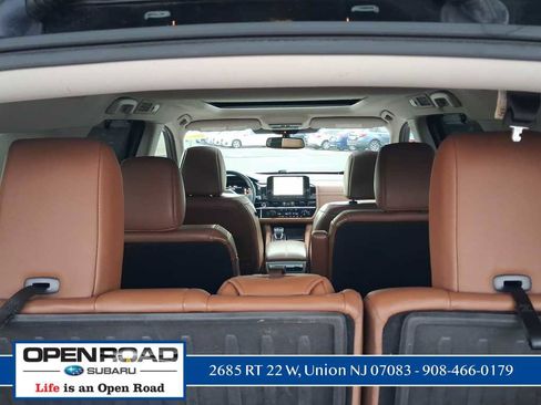 Used 2022 Nissan Pathfinder Platinum w/ Cargo Package AWD/4WD image 35