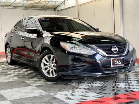 Used 2018 Nissan Altima 2.5 S w/ S Convenience Package FWD image 1