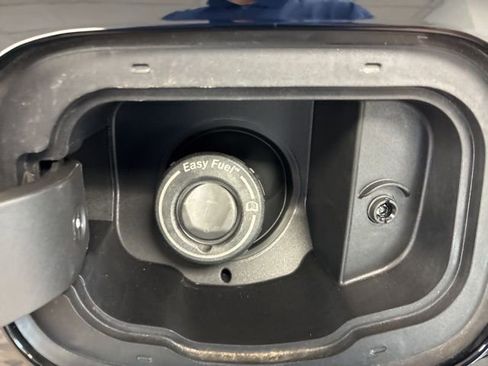New 2026 Ford Maverick Lobo AWD/4WD image 3