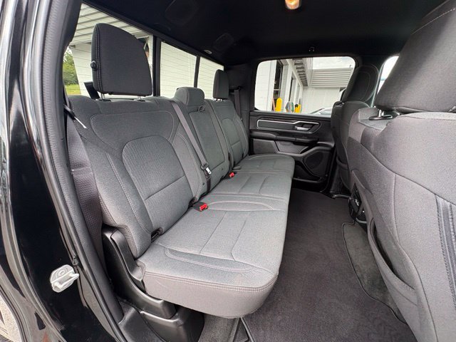 Used 2023 RAM 1500 Big Horn AWD/4WD image 32