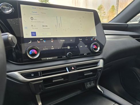 Used 2024 Lexus RX 350 image 29