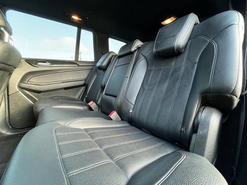 Used 2019 Mercedes-Benz GLS 450 4MATIC image 31