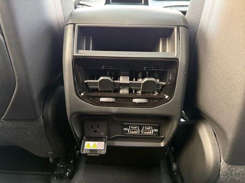 New 2025 Jeep Grand Cherokee Altitude image 29